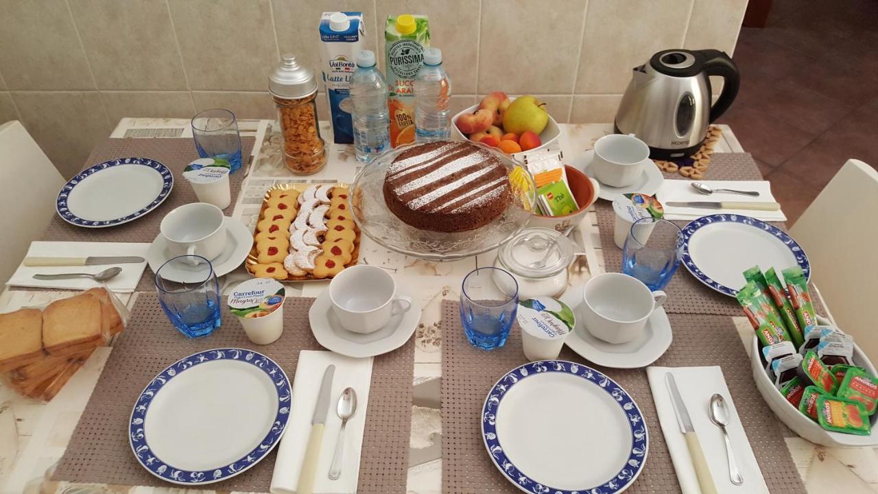 La Taverna Di Tony Bed & Breakfast Montalto Dora ภายนอก รูปภาพ